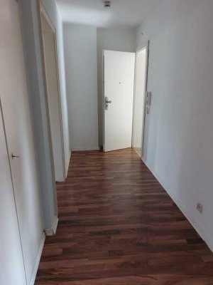 Schöne 2 Zimmer Whg. zu vermieten