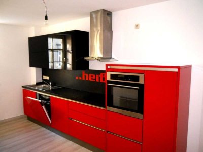 CHARMANTE 4-ZI.-WOHNUNG INKL. EINBAUKÜCHE, Ihre neue Wohnung direkt in der Altstadt