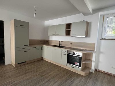 Erstbezug nach Sanierung mit EBK: attraktive 2-Zimmer-Wohnung in Pfungstadt