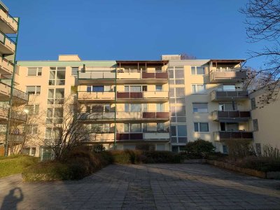 Ismaning b. MUC, ZUM SOFORTBEZUG, großes 1-Zi.-App. mit S/W-Balkon, v. Priv.