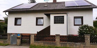 Renovierungsbedürftiges Einfamilienhaus mit Garten &amp; Garage in Pucking