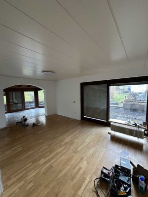 Helle 3-Zimmer Terrassenwohnung in Blaustein mit Garten