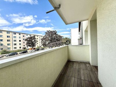 Erstbezug nach Sanierung: großzügige 2-Zimmer-Wohnung mit Balkon, Keller in TOP-Innenstadtlage