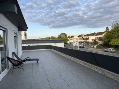 Barrierefreie Wohnung mit über 100 m2 großer Terrasse im Penthouse-Stil in zentraler Lage