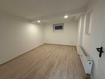 Gemütliche 2-Zimmer-Souterrain-Wohnung mit Küche