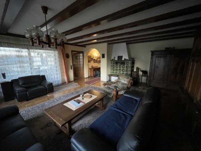 Gepflegtes Einfamilienhaus mit Garage in Stadtallendorf