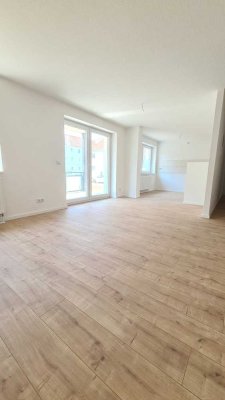 Neu! 83 m² -Gast-WC, Balkon, Keller 20m², Balkon