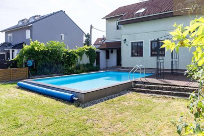 Großzügiges Einfamilienhaus mit Pool direkt in Gänserndorf-Stadt!