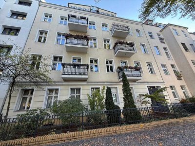 3 Zimmer Dachgeschosswohnung in guter Lage unweit Kurfürstendamm  ( bezugsfrei )