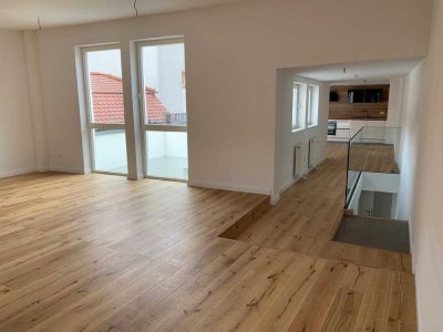 Exklusive DG-Maisonette-Wohnung im Herzen von Heidelberg zu vermieten
