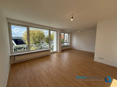 Kirchen: Frisch renovierte Wohnung mit Balkon und Terrasse