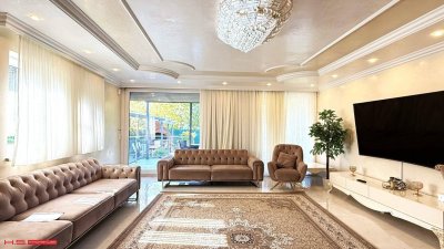 EINFAMILIENHAUS in GRÜNLAGE - BJ 2017 - 5 PERSONENEIGNUNG - SONNIGE RUHELAGE - POOL - UNEINSEHBARER GARTEN - WÄRMEPUMPE - KLIMA - KFZ STELLPLÄTZE usw.