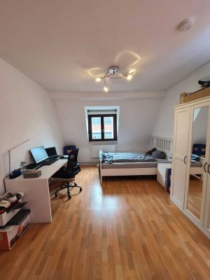 möblierte 4 Z. Wohnung Jungbusch zur Untermiete 23.6.25 - 14.9.25