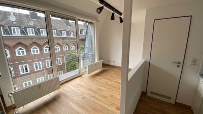 helle Maisonettewohnung, sehr ruhige Lage, für 1 Person, mit Balkon geräumiges Studentenapartment