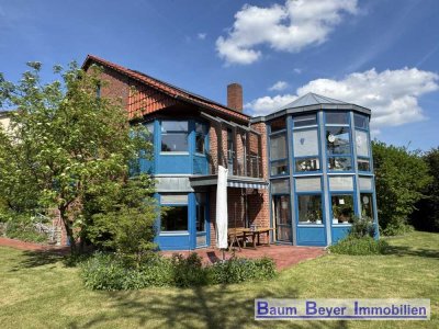 Exklusives und lichtdurchflutetes Architektenhaus mit eingewachsenem Garten in Rosdorf bei Göttingen