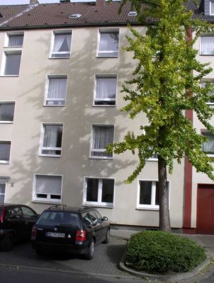 Freundliche und gepflegte 3-Zimmer-Wohnung mit gehobelner Ausstattung in Essen