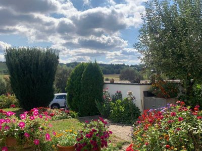1-Zimmer-Wohnung mit Terrasse und Küchenzeile in Holzgerlingen