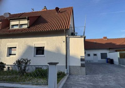 Haus für 1-2 Familien in Neustadt-Lachen in ruhiger Lage