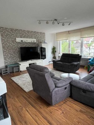 3.5 Zi. mit Garten und Garage