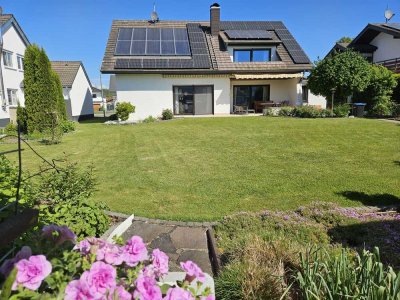 Ein sehr niveauvolles u. energetisch modernes 1-Fam. Haus  in bester Lage von Illertissen - Au