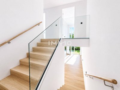 Townhouse with Garden: Directly at the main train station: Commission-free