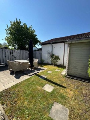 ``RESERVIERT`` Schöne 3-Zimmer ETW auf zwei Ebenen mit Garage, EBK und Gartenanteil in Hallbergmoos