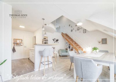 "Schöner wohnen" in dieser lichtdurchfluteten 2,5/3 Zimmer DG-Maisonettewohnung in ruhiger Wohnlage!