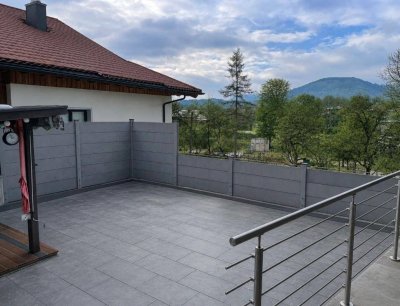 Attraktive 3-Zimmer-Wohnung mit großer Dachterasse in Niederndorf
