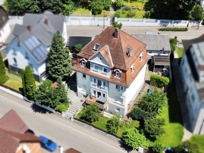 Sanierte Stadtvilla mit viel Wohnfläche in begehrter Wohnlage, Panoramablick über Heidenheim