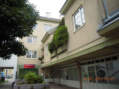 Amstetten - Zentrum, 4 Zimmer, 120m² / [Telefonnummer entfernt]