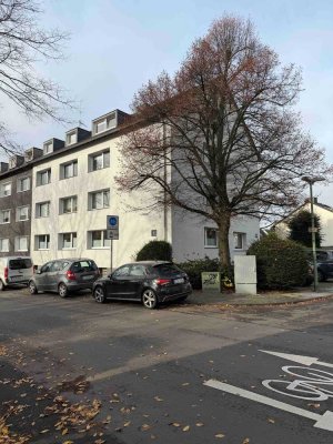 Kapitalanlage gesucht ? Dachgeschoßwohnung in einem Modernisierten Mehrfamilienhaus