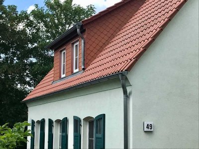 3-Zimmer-DG-Wohnung provisionsfrei vom Eigentümer in Erfurt Süd mit Balkon Einbauküche zu verkaufen