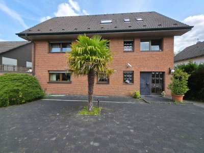 Einzigartige Wohnung am Landschaftsschutzgebiet mit außergewöhnlicher Ausstattung
