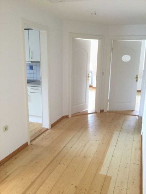 Buxtehude , sonnige 3 Zimmer DG Wohnung am Fleth (von Privat)