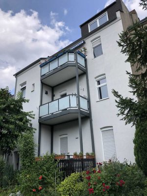 Erschwingliche und modernisierte Wohnung mit 5 1/2 Zimmern und Balkon in GE -"nur an Selbstzahler"-