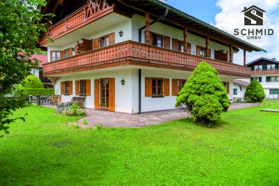 Traumhafte Erdgeschosswohnung mit großer Terrasse und eigenem Garten in Wallgau