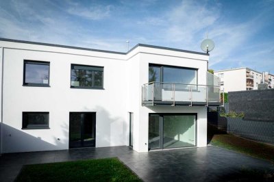 Modernes Einfamilienhaus mit Bungalow Charakter