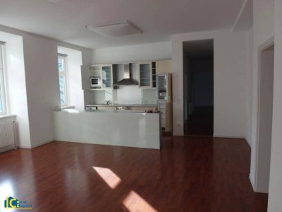 Stilvolle 2-Zimmer-Wohnung in 1060 Wien – Ihr neues Zuhause mit Garage!