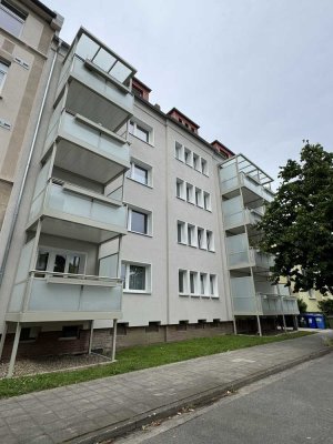 Tolle 3-Zimmer-Wohnung im EG mit wertiger Innenausstattung und EBK im Östlichen