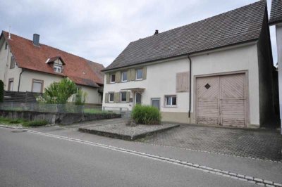 zur Miete: Bauernhaus mit großem Grundstück in Singen-Friedingen - sofort frei