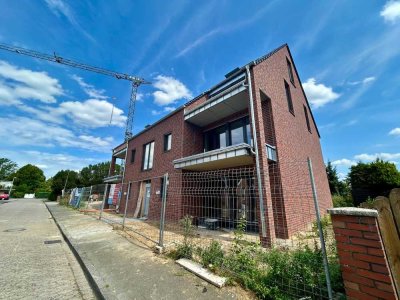 Barrierefreie Neubauwohnung mit schönem Garten
