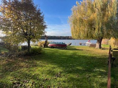 Wohnen zwischen Wald und See mit gemeinschaftlichem Seegrundstück