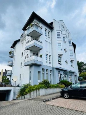 Wiesbaden-Sonnenberg: Kaufpreis liegt weit unter amtl. Wertgutachten mit 1 x TG- & 1 x Aussenplatz