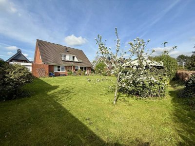 Voll unterkellertes gepflegtes Einfamilien-/Architektenhaus mit Einliegerwohnung in ruhiger Wohnlage