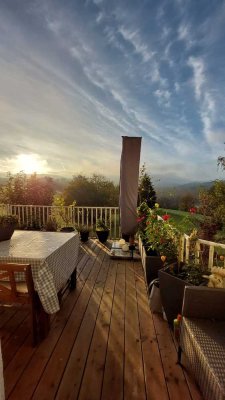 *PROVISIONSFREI* 4 Zimmer Wohnung mit unverbautem Feldbergblick im Naturparadies des Hochtaunus
