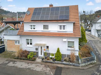 Einfamilienhaus in Gernsbach-Hilpertsau. Hier wartet Ihr neues Zuhause!
