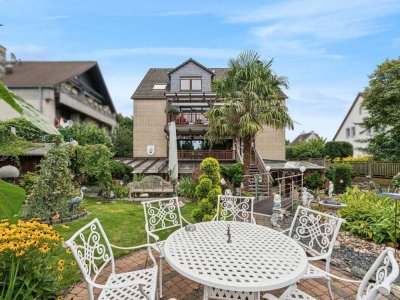 Großes Mehrgenerationenhaus mit Traumgarten in Grevenbroich-Neukirchen