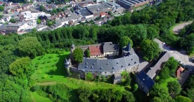 Gepflegte 2-Zimmer-Wohnung im 2. OG mit Garage in Hohenlimburg