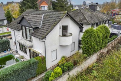 Zwei verbundene Einfamilienhäuser mit Garten, Garage & zusätzl. Bauplatz