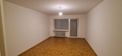 Hochwertig und elegant – 2-Zimmer-EG-Wohnung mit Balkon, ideal für Singles und Paare